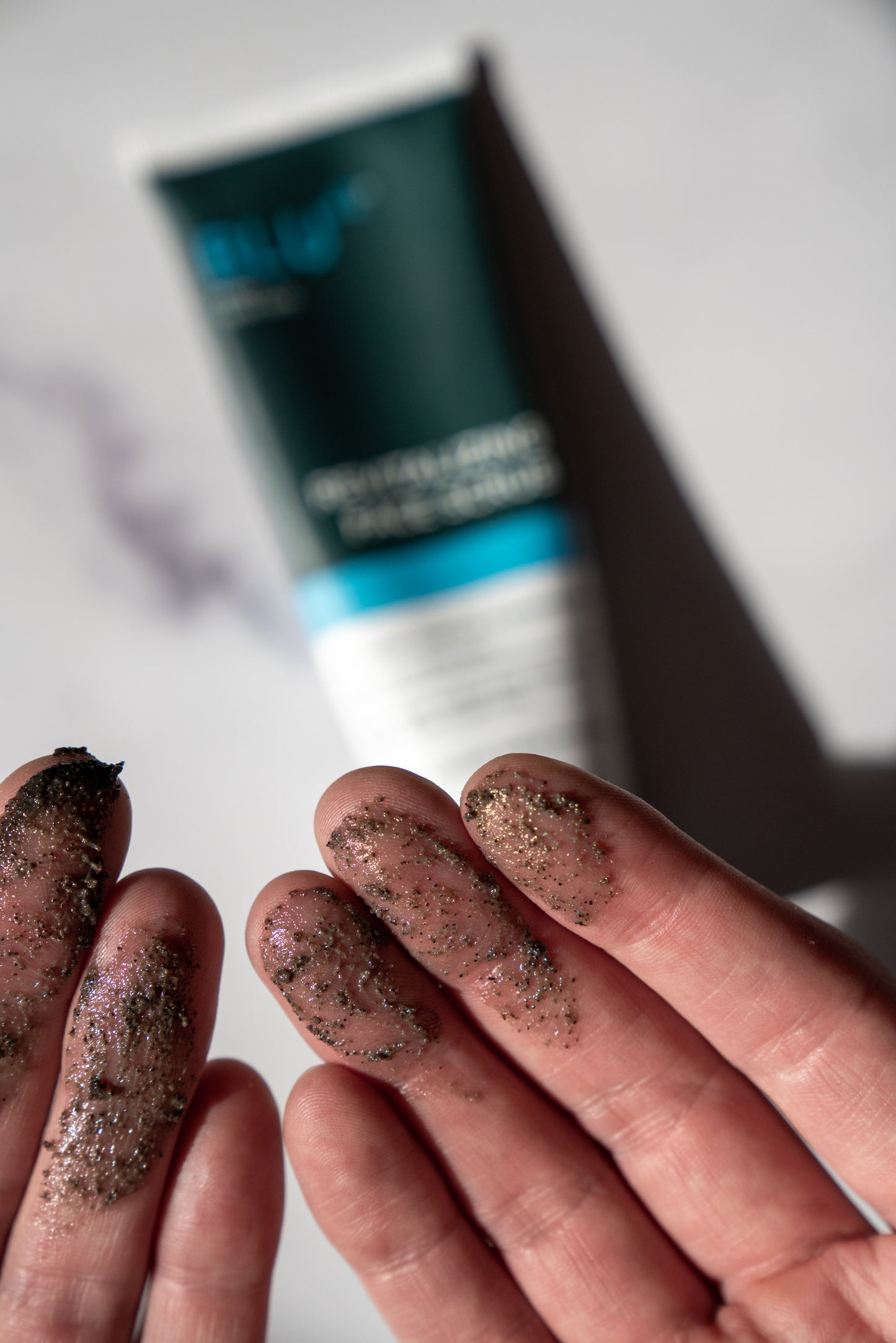 Revitalizing Face Scrub